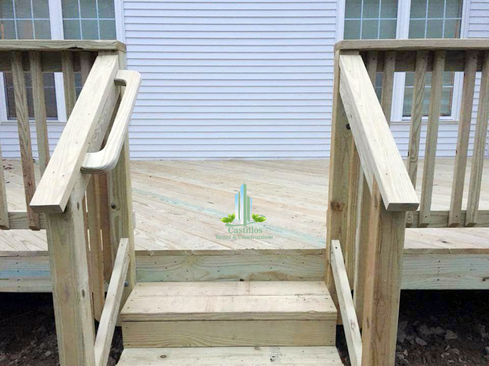 Deck Installers Houston Castillos Remd Constructions jpg 960x720