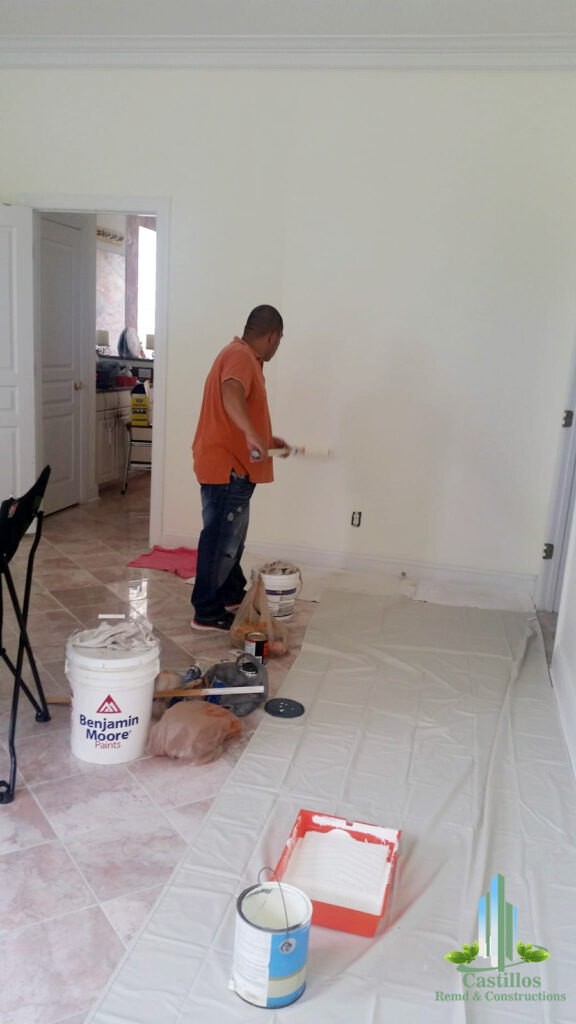 Drywall installation and finishing wall repair and painting en Houston Texas Castillos Remd Costructions jpg 900x1264